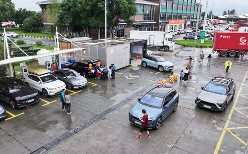 國慶假期新能源汽車出行保障再升級(jí),加增輪胎檢測(cè) 提神食品補(bǔ)給等服務(wù)