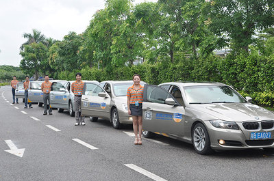 深圳市鑫順安汽車陪駕服務(wù) - 企業(yè)風采 - 換證服務(wù)